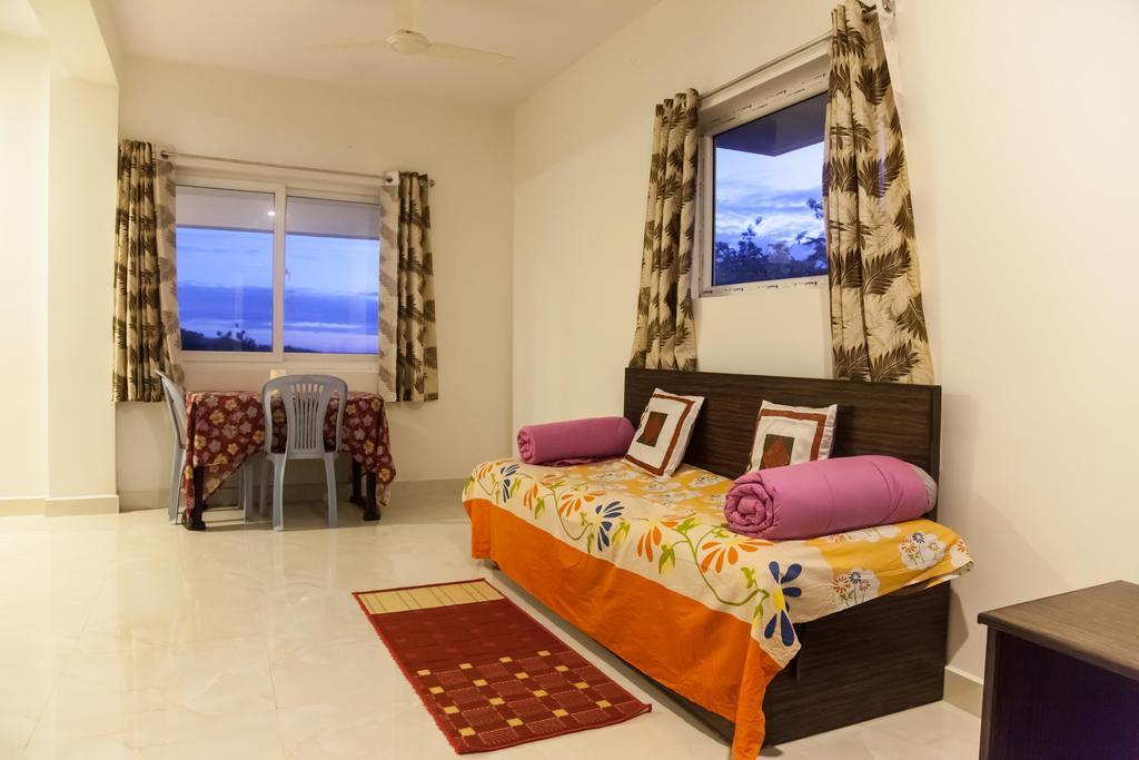Petra Family Guest House Vālpārai Oda fotoğraf