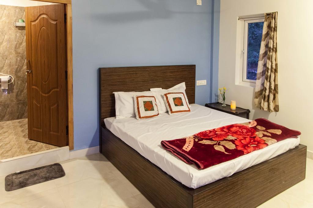 Petra Family Guest House Vālpārai Oda fotoğraf